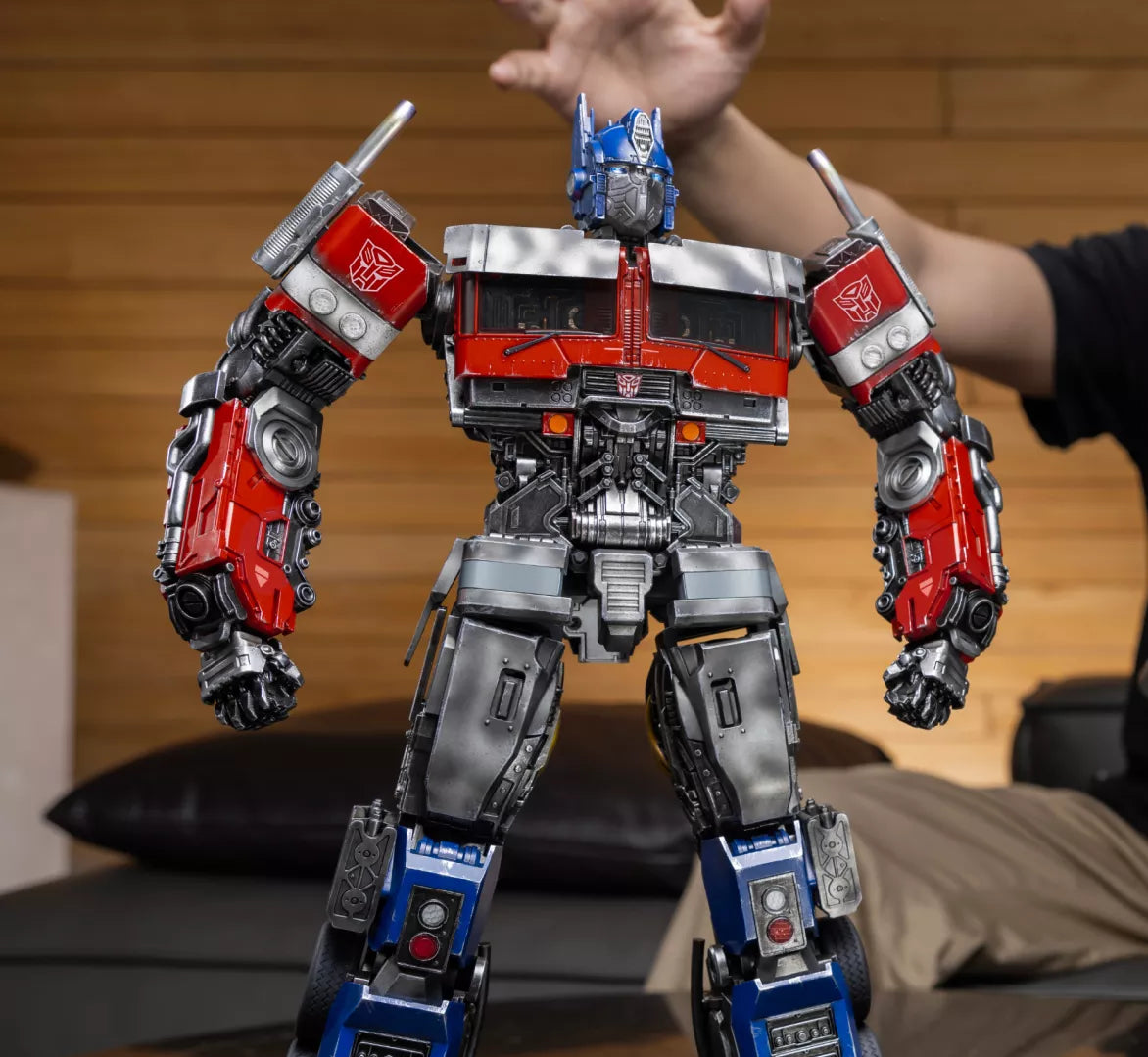 Robosen Optimus Prime Rise of the Beasts Robot (Limited Edition)