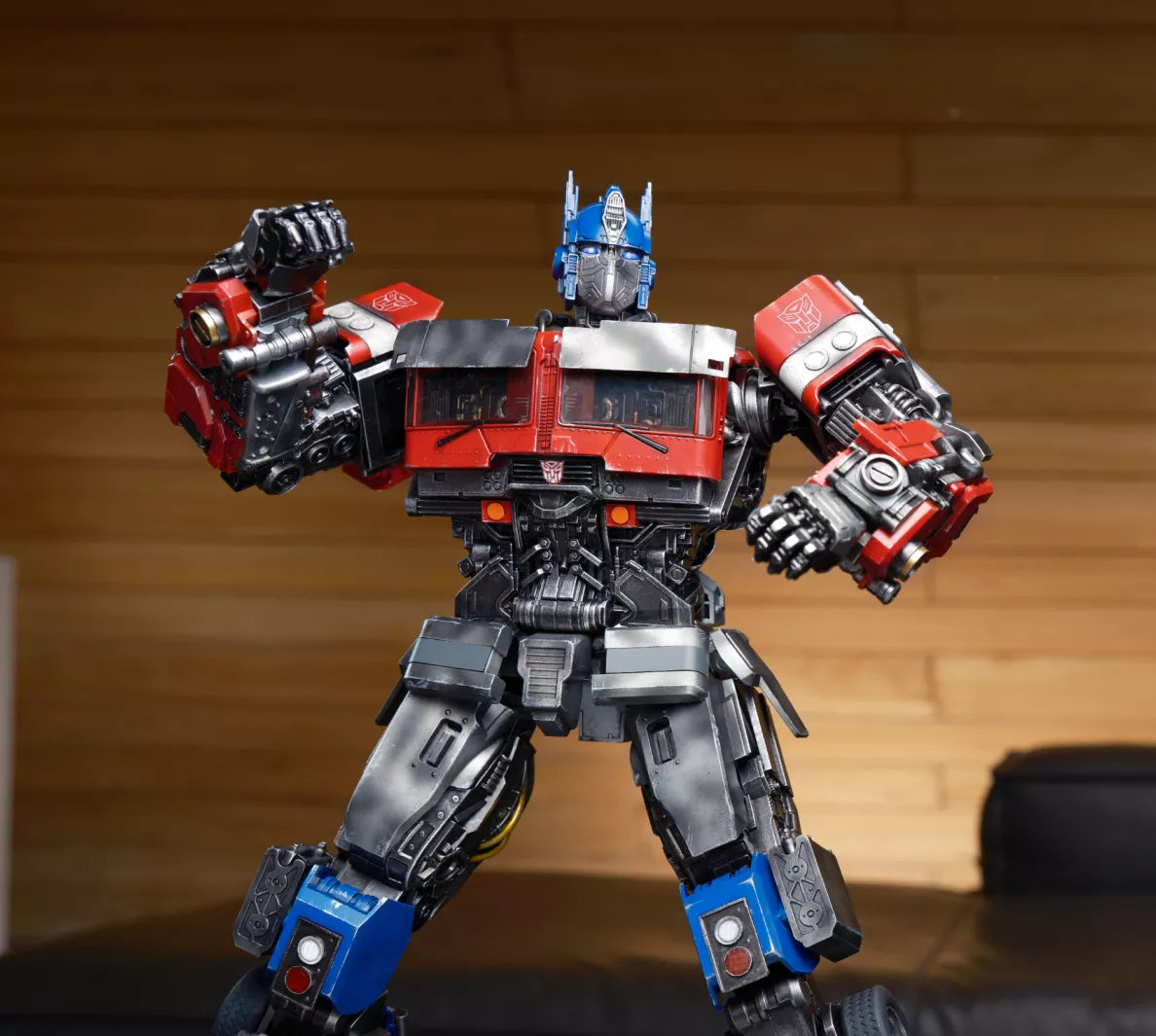 Robosen Optimus Prime Rise of the Beasts Robot (Limited Edition)