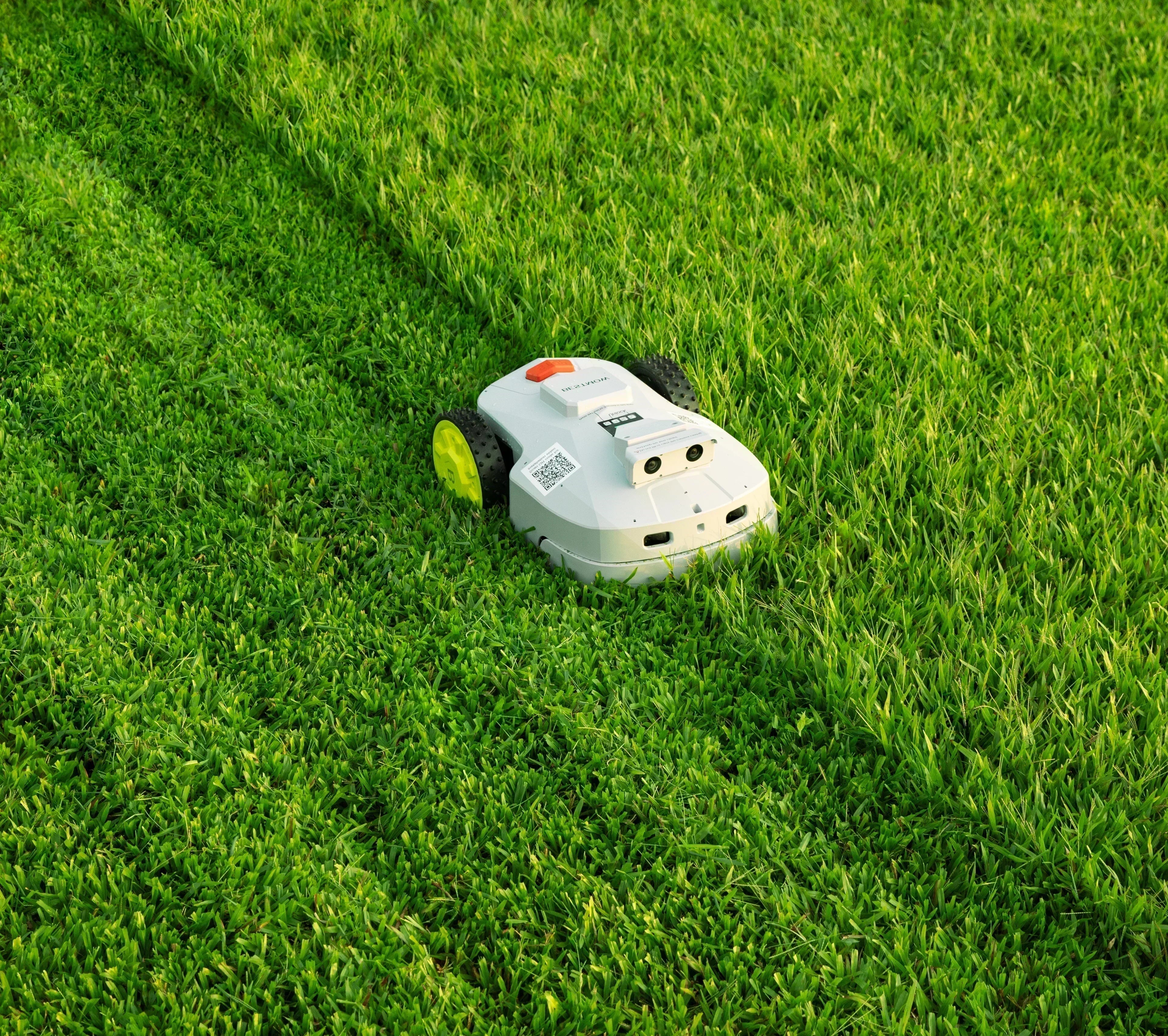 BESTMOW Robotic Lawn Mower