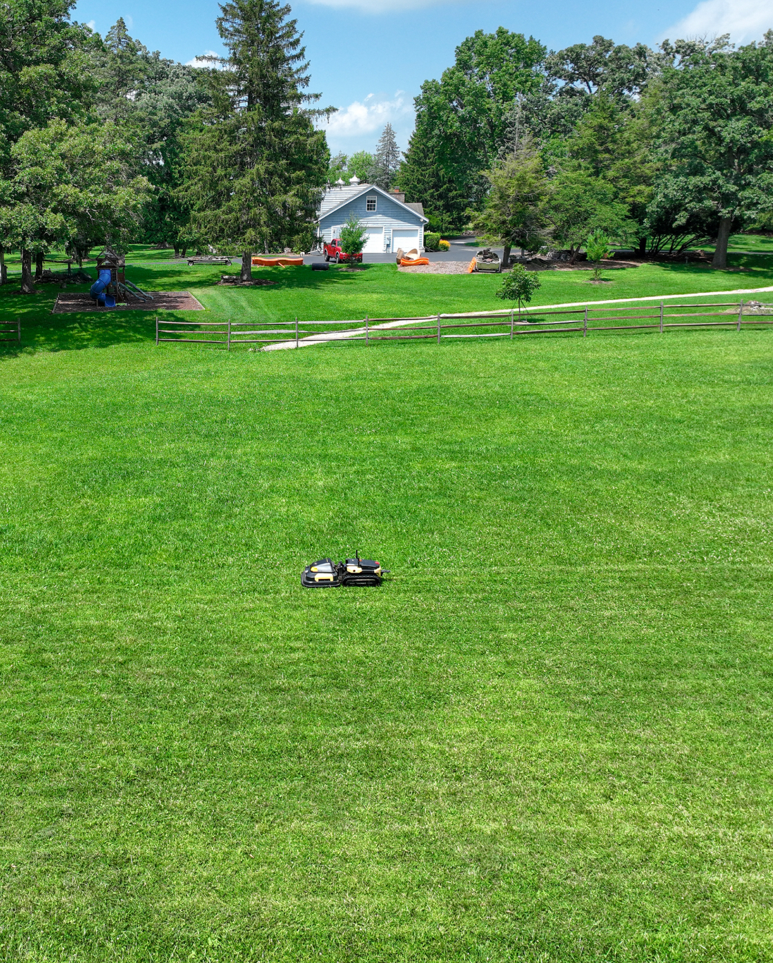 Yarbo Lawn Mower Pro + Snow Blower Robot