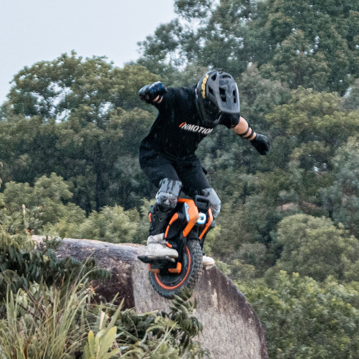 INMOTION V14 Electric Unicycle