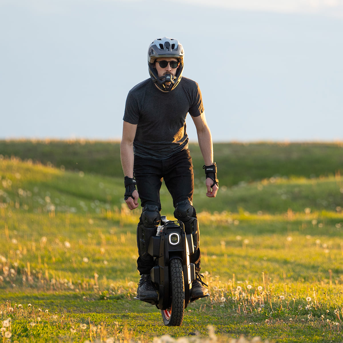 INMOTION V13 Pro Electric Unicycle