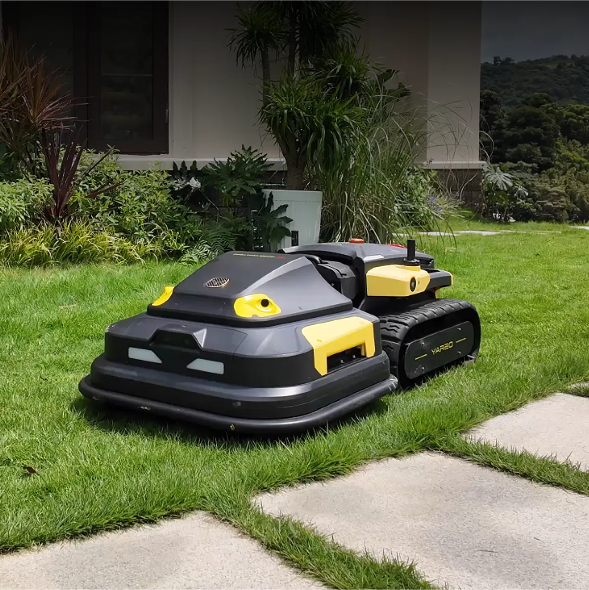 Yarbo New 4-in-1 Bundle | Lawn Mower Pro + Snow Blower + Blower + Trimmer Package