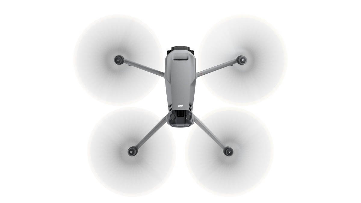 DJI Mavic 3 Pro with DJI RC - CP.MA.00000654.01