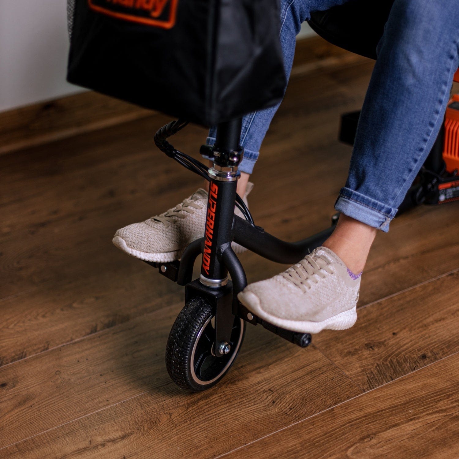 SuperHandy Passport Scooter – Lightweight 35lb, 48V Battery, Foldable Design