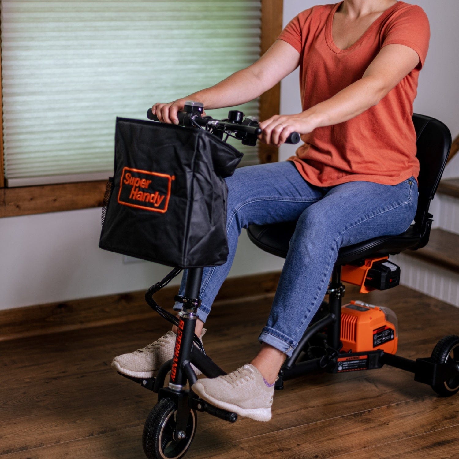 SuperHandy Passport Scooter – Lightweight 35lb, 48V Battery, Foldable Design