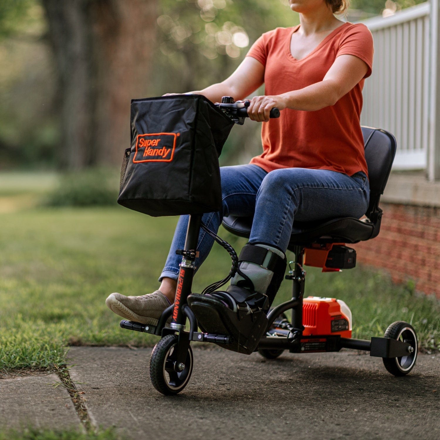 SuperHandy Passport Scooter – Lightweight 35lb, 48V Battery, Foldable Design